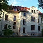 Am Kurpark Отель Шёнебек