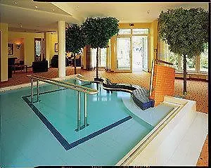 Am Kurpark 4*