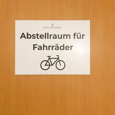 Am Kurpark 4*