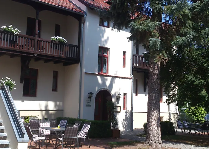 Am Kurpark فندق Schönebeck